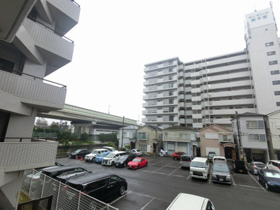 【展望】 | クリオ新子安伍番館 | ２階部分からの眺望です。