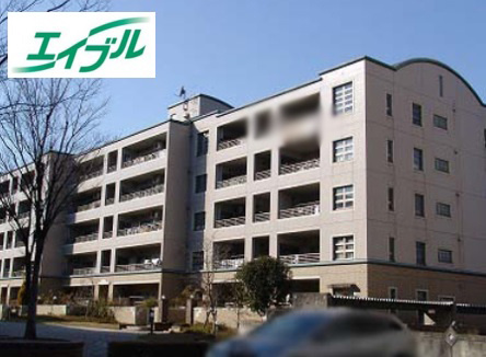 サンハイツ中央台J棟の外観|MEGAドン・キホーテ、ホームセンター近く。