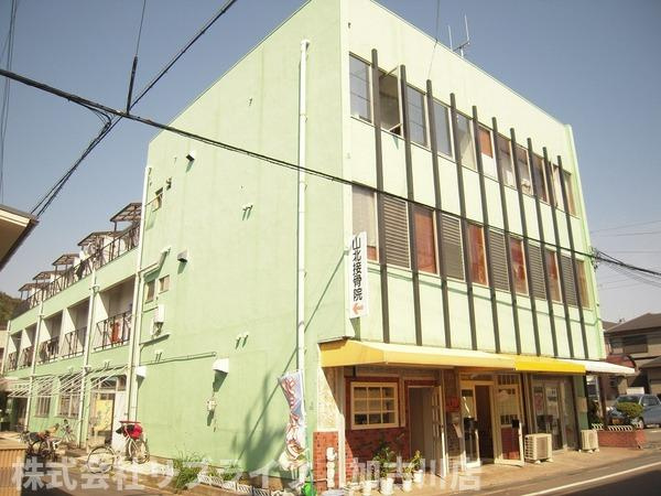 曽根パールマンションのエントランス