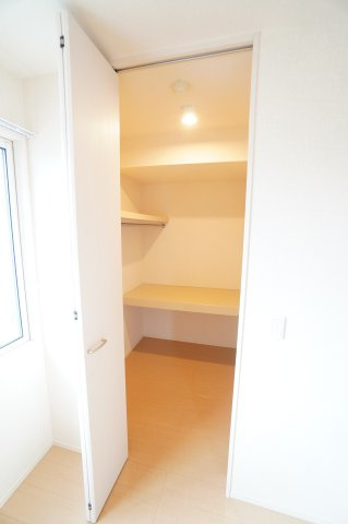 【収納】 | PARK HILLS MIYAKO B | ※同物件・反転タイプの写真です。