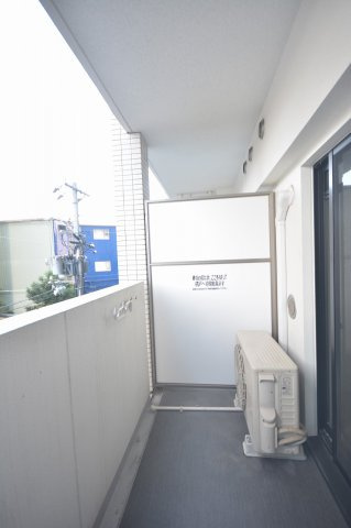 ベルエ難波西のバルコニー
