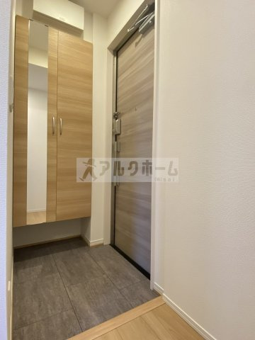 セジュール山本南の玄関