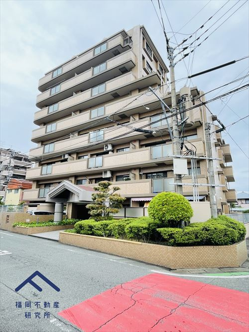 エバーライフ春日の外観