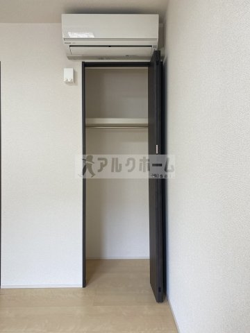 フジパレスパルトネールさとの3番館の収納