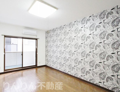 【居間・リビング】 | タイム12 | ゆったり過ごせる居間です