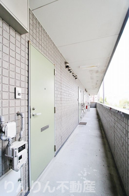 【ロビー】 | タイム12 | ゆとりのあるロビーです