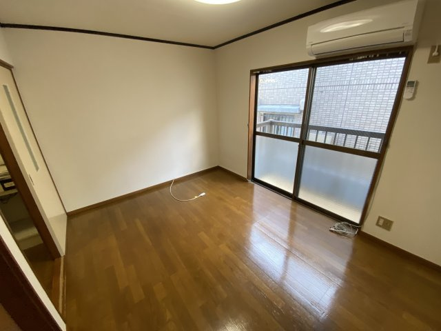 サクラハイツ富ヶ谷の居間・リビング