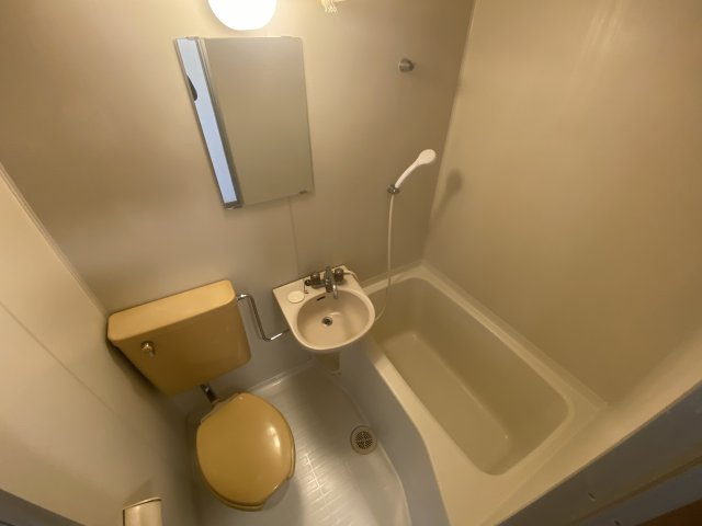 サクラハイツ富ヶ谷の浴室