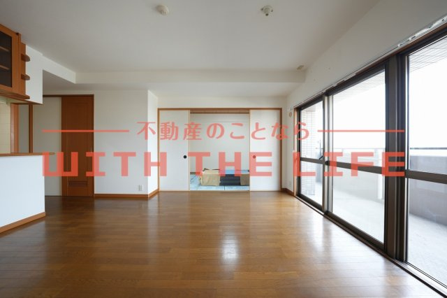 サーパス諏訪野第2【キャッシュバック対象物件】の内装|きれいな内装です