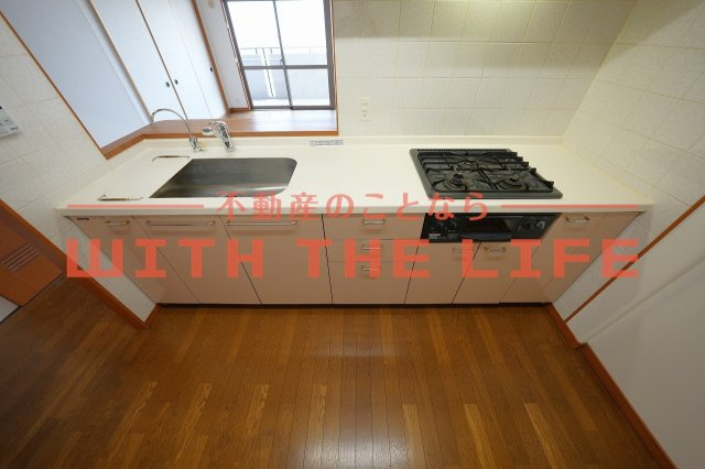 サーパス諏訪野第2【キャッシュバック対象物件】のキッチン|使いやすいキッチンです