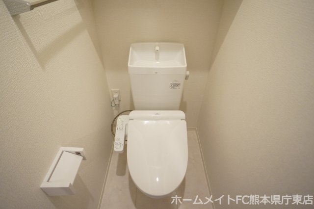 熊本市中央区渡鹿６丁目のアパートのトイレ
