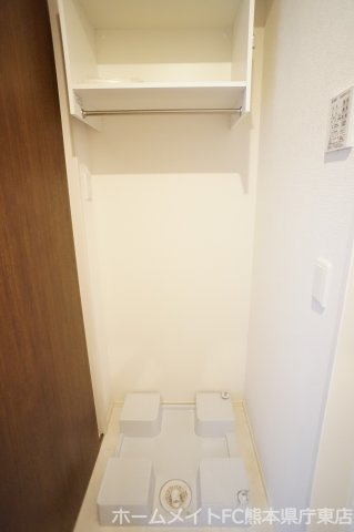 熊本市中央区渡鹿６丁目のアパートの洗面所