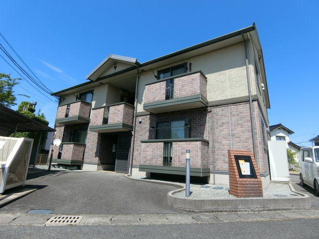 イーグルス・アイB棟の外観