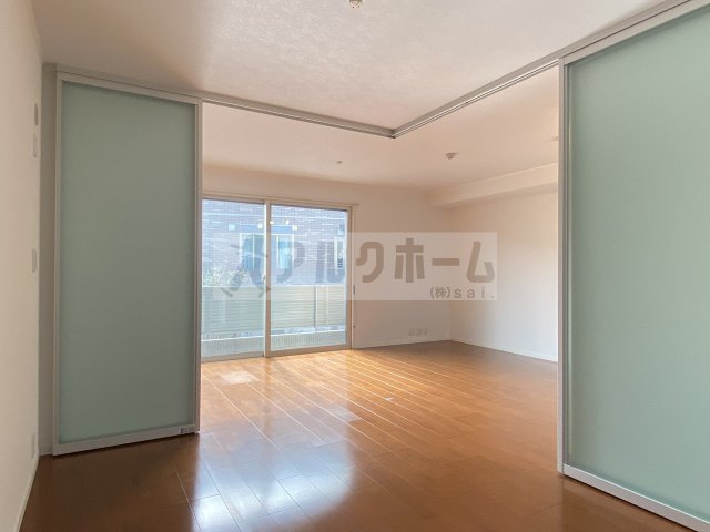 グランドソレーユ東山本Ⅱの洋室