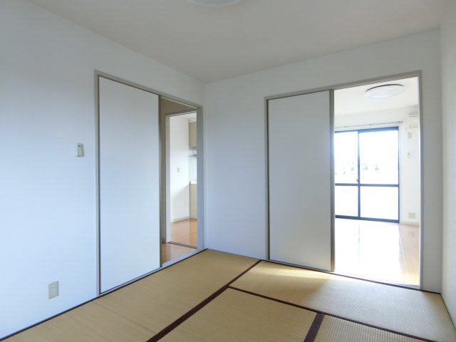 シーサイドオクダ　A棟の収納|102の写真