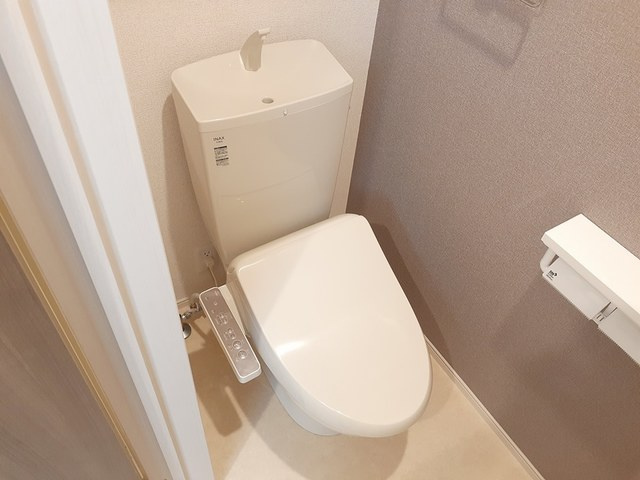 ノーブルAのトイレ