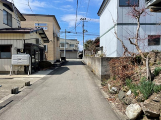 【前面道路含む現地写真】