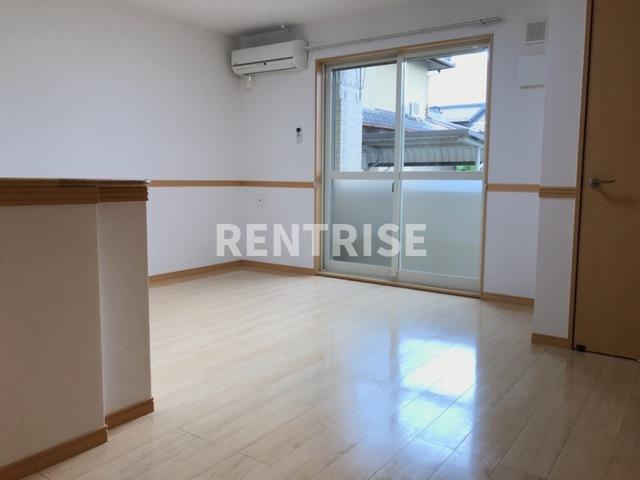 フェリーチェ・ドラゴンの寝室|リビング