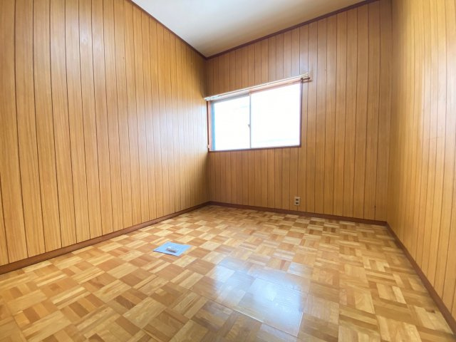 木戸3丁目貸家の寝室