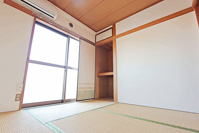 多摩ハイツの収納|4.5帖の和室の収納