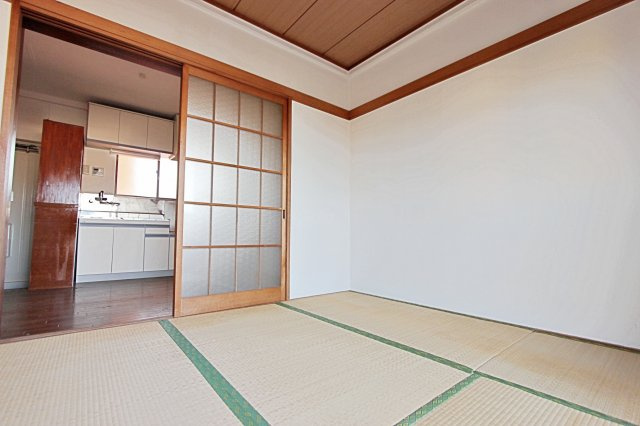 多摩ハイツの和室|６帖の和室