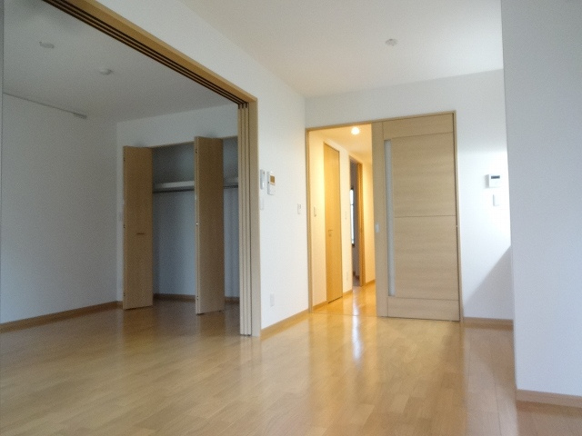 トレブライトの居間・リビング