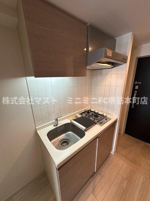 大阪市中央区瓦屋町２丁目の賃貸マンションのキッチン