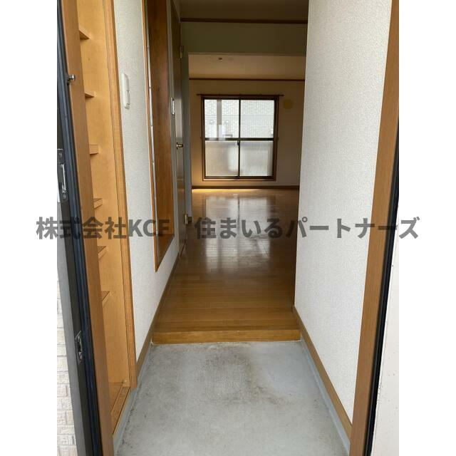 ワイエスコーポの玄関|玄関です