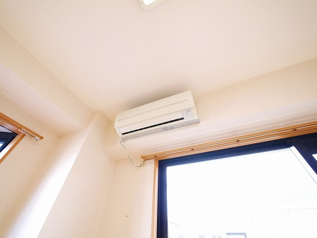 アンソレイエ　（前裁町）の設備|エアコンがあります