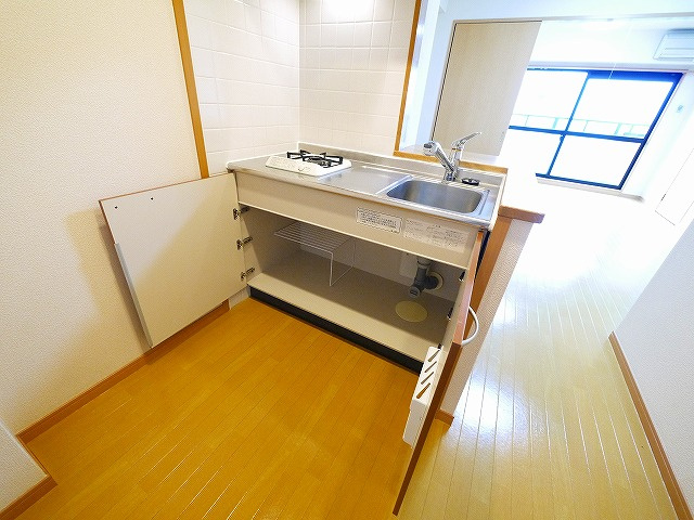 アンソレイエ　（前裁町）のキッチン|使いやすいキッチンです