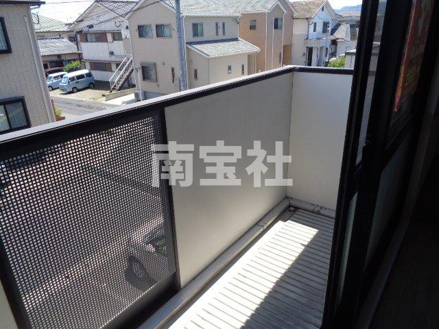 【バルコニー】