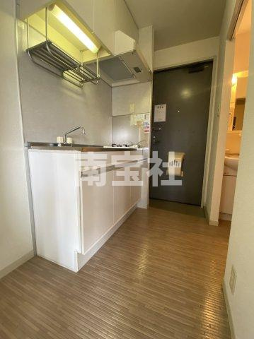 【キッチン】 | コンパクトなキッチンで掃除もラクラク