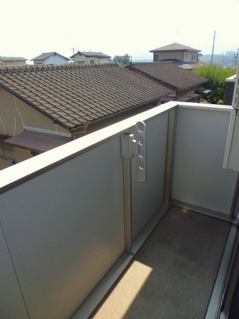 熊本市北区清水亀井町のアパートのバルコニー