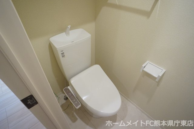 熊本市東区長嶺東８丁目のアパートのトイレ