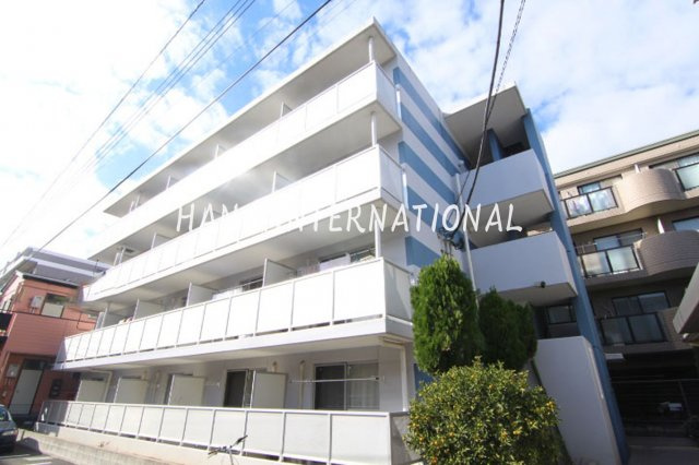 レオパレスルフナの外観