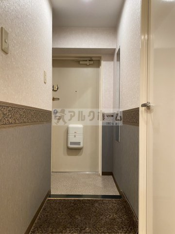タウンコート咲久良の玄関