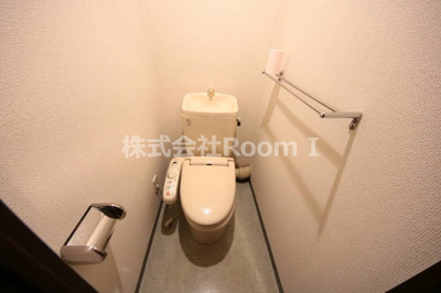 【トイレ】 | ホープ松屋町住吉 | 清潔感のあるトイレです