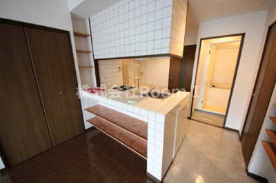【居間・リビング】 | ホープ松屋町住吉 | 使いやすいリビングです