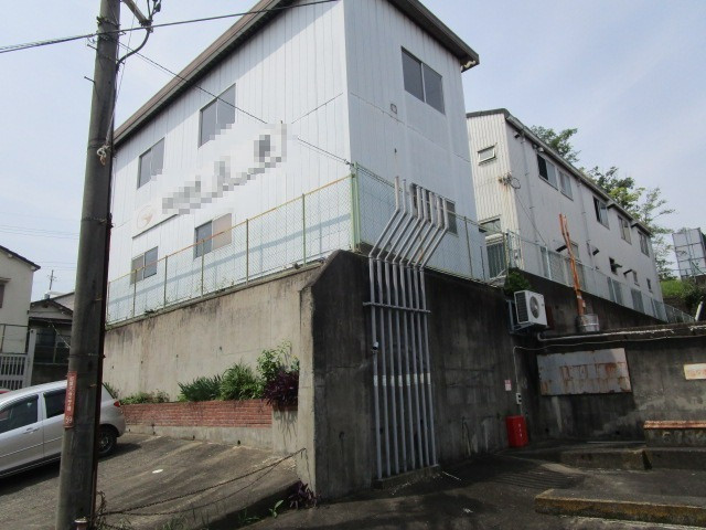 枚方市招提大谷３丁目の工場の外観