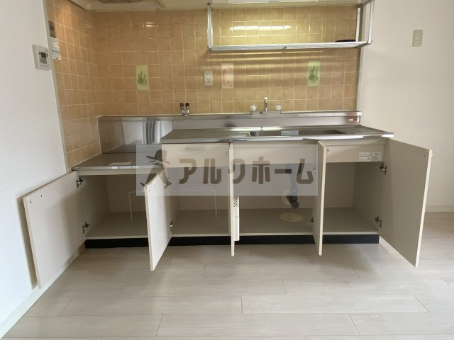 ロイヤル陽光園のキッチン