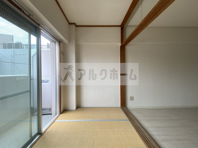 ロイヤル陽光園の和室