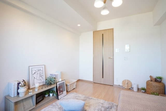 【洋室】 | ルーブル蒲田八番館 | ※家具・小物はイメージです
