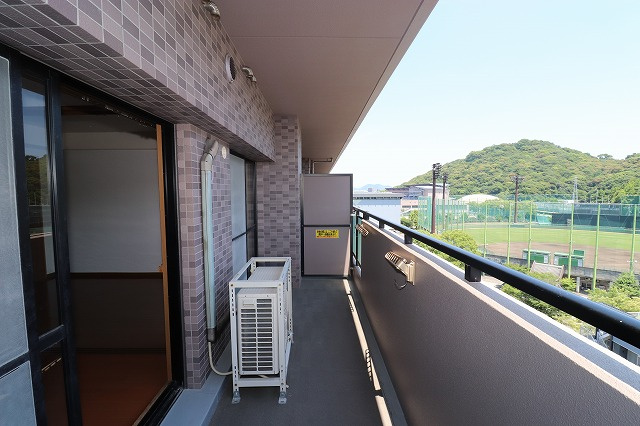 パールリバーのバルコニー|開放的で明るい空間を演出してくれるバルコニーです