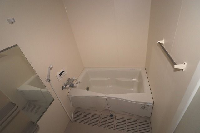 パールリバーの浴室|ゆったり過ごせるお風呂です