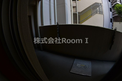【バルコニー】 | レインボーコート谷町五 | 外からの目が気にならないバルコニーで洗濯物が干せます