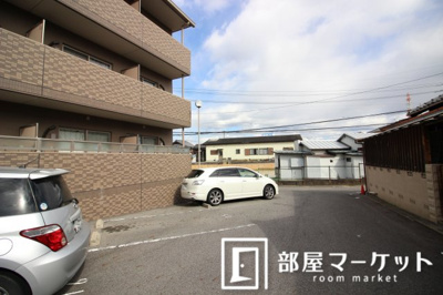 【駐車場】 | ラフィネ小川