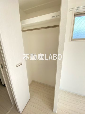 エスリード難波セントラルの収納