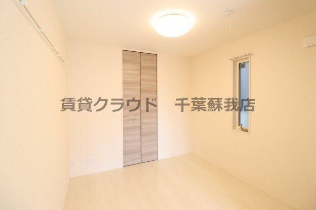 MAISON TAKIZAWAの洋室|広々とした洋室です