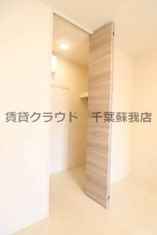 MAISON TAKIZAWAの収納|衣類の整理がしやすく衣替えしなくても良いのも嬉しいポイント♪