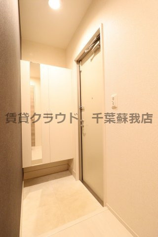 MAISON TAKIZAWAの玄関|全身鏡でお出かけ前に身だしなみチェック♪